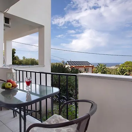 Yiannis 4 * Planos (Zakynthos)